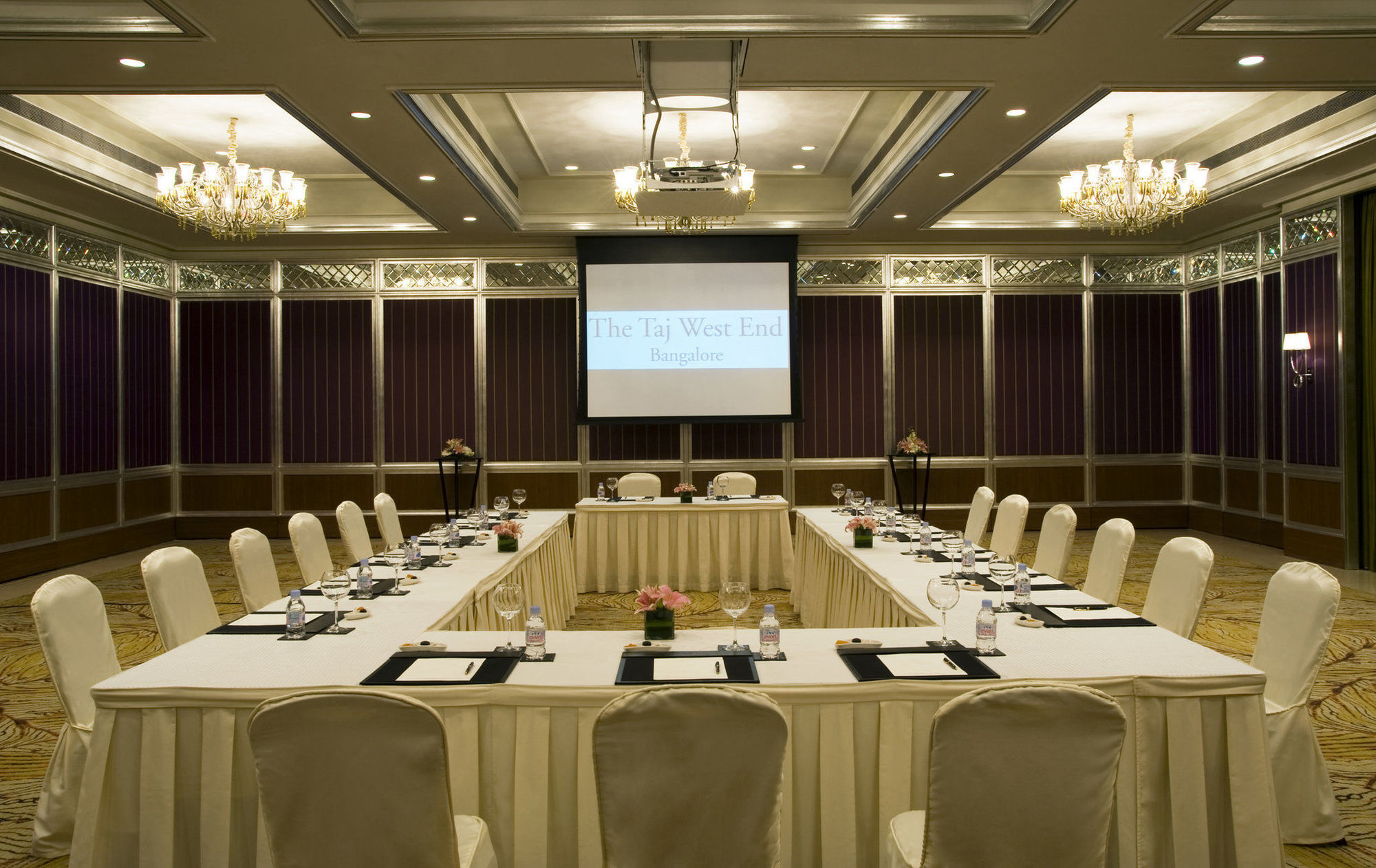 Hotel Taj West End Bangalore Affari foto